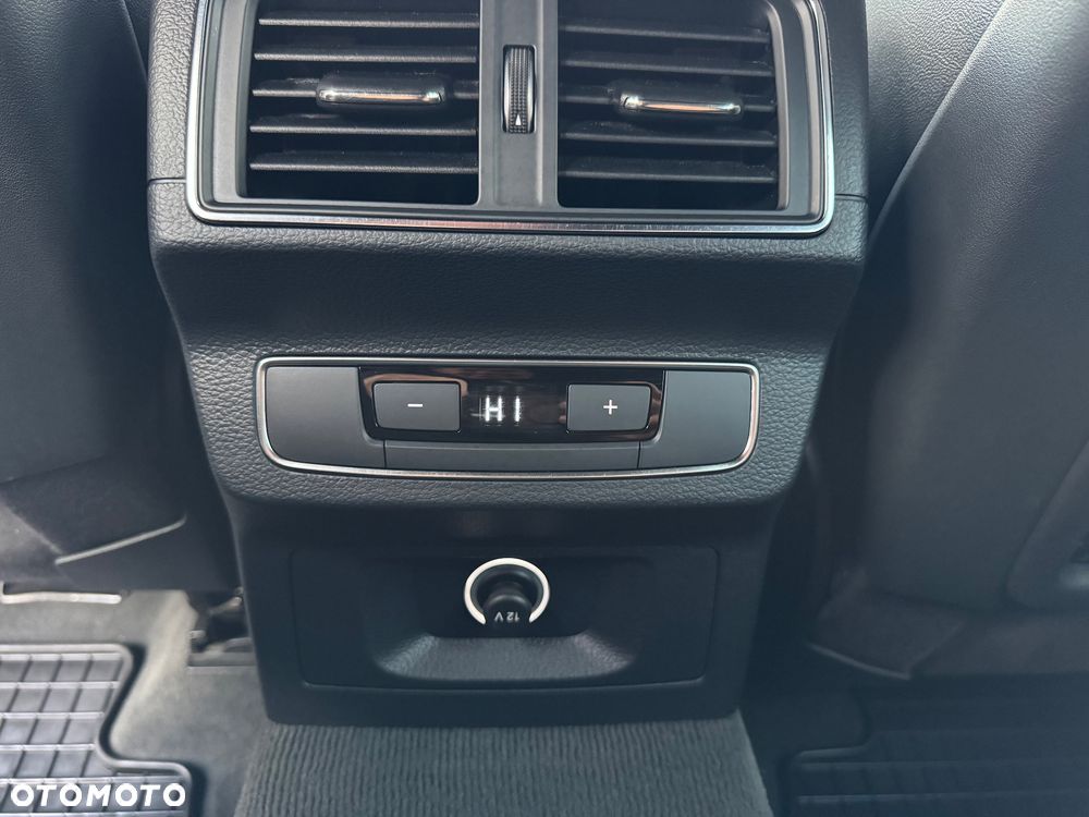 Audi Q5 2.0 TDI Quattro S tronic sport - 28