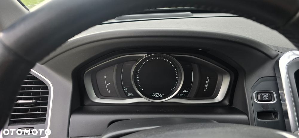 Volvo XC 60 D4 R-Design - 3