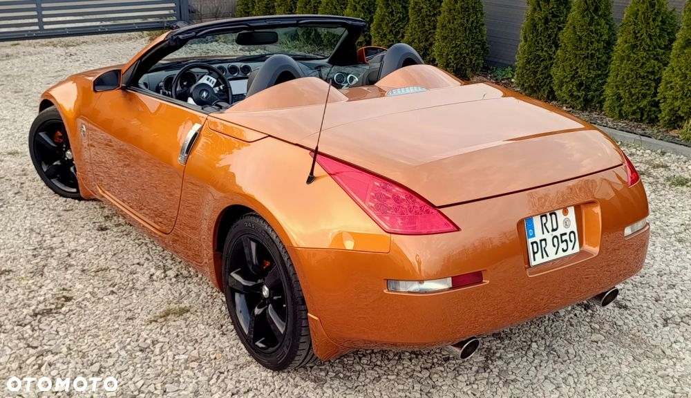 Nissan 350 Z - 15