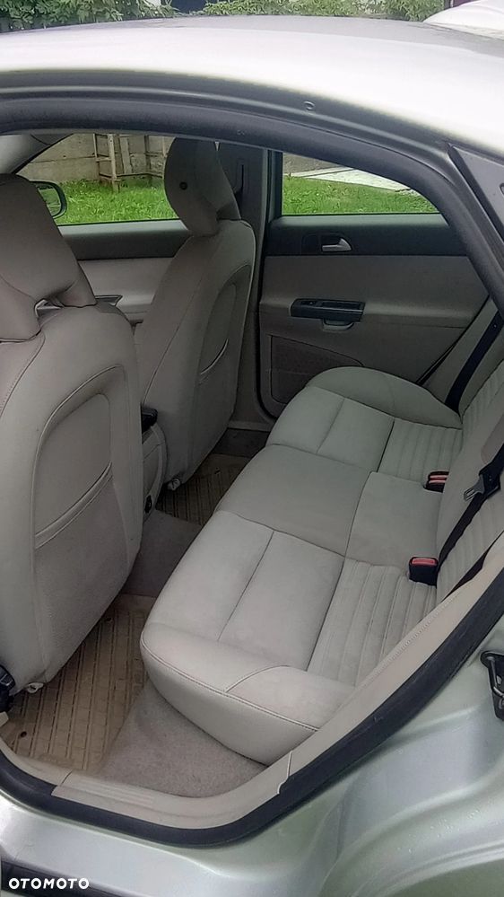 Volvo S40 D3 Kinetic - 8