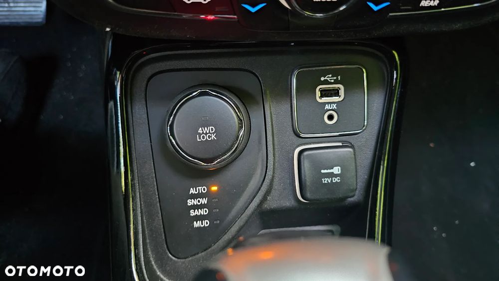 Jeep Compass 2.0 MJD Limited 4WD S&S - 9