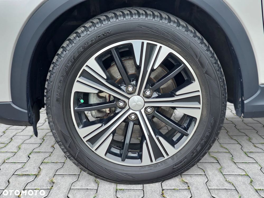 Mitsubishi Eclipse Cross 1.5 T Intense - 33