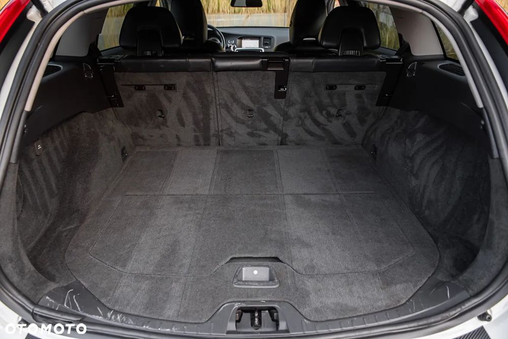 Volvo V60 D3 Geartronic Summum - 27