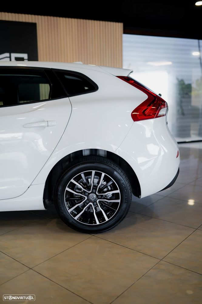 Volvo V40 2.0 D2 Momentum - 15