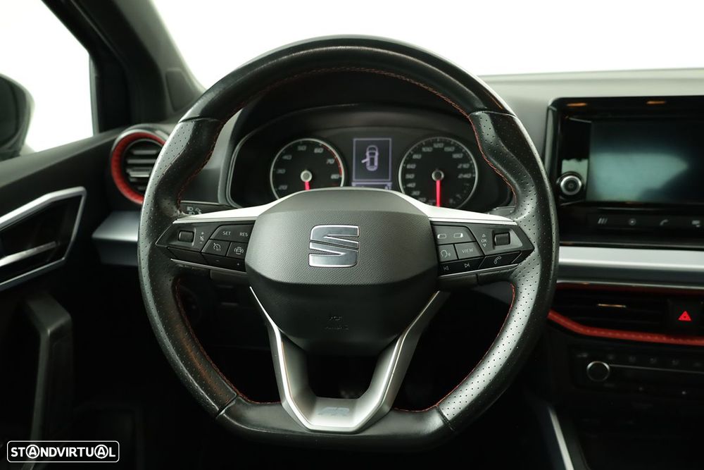 SEAT Arona 1.0 TSI FR - 14