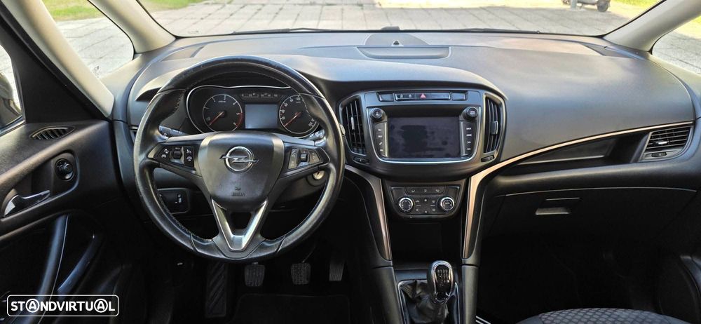 Opel Zafira 1.6 CDTi Dynamic S/S - 10