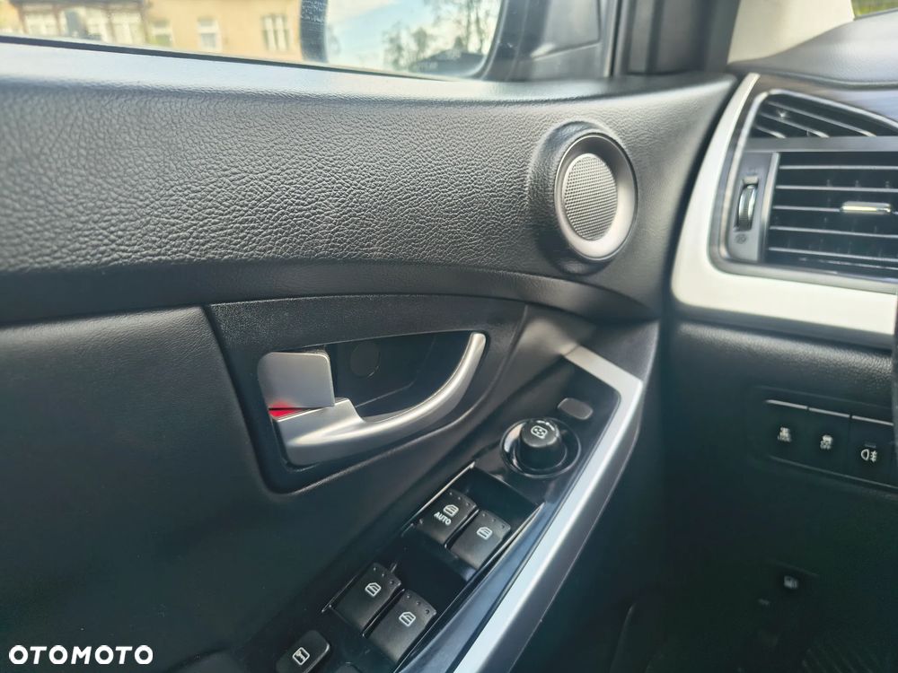 SsangYong/KGM Korando 2.0 E-XDi DPF 4WD Quartz - 27