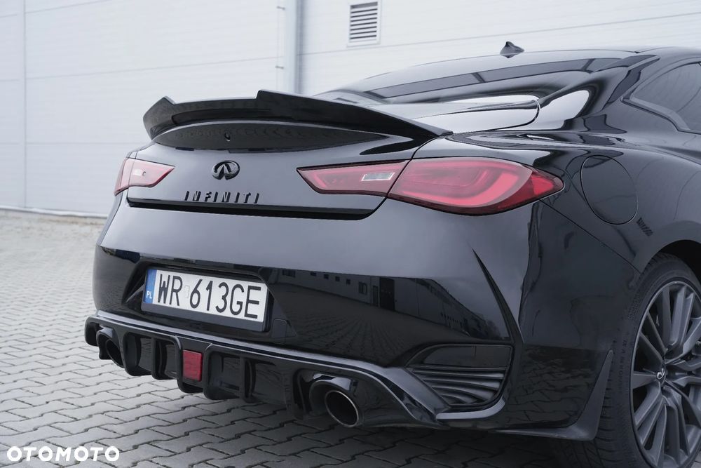 Infiniti Q60 Q60S 3.0t AWD Sport Tech - 4
