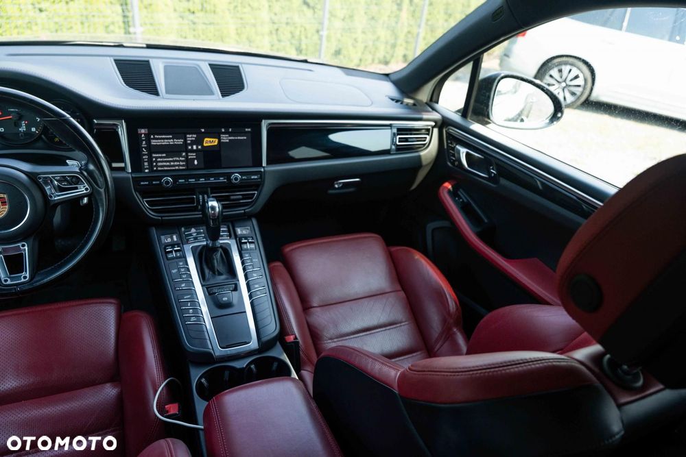 Porsche Macan Standard - 13