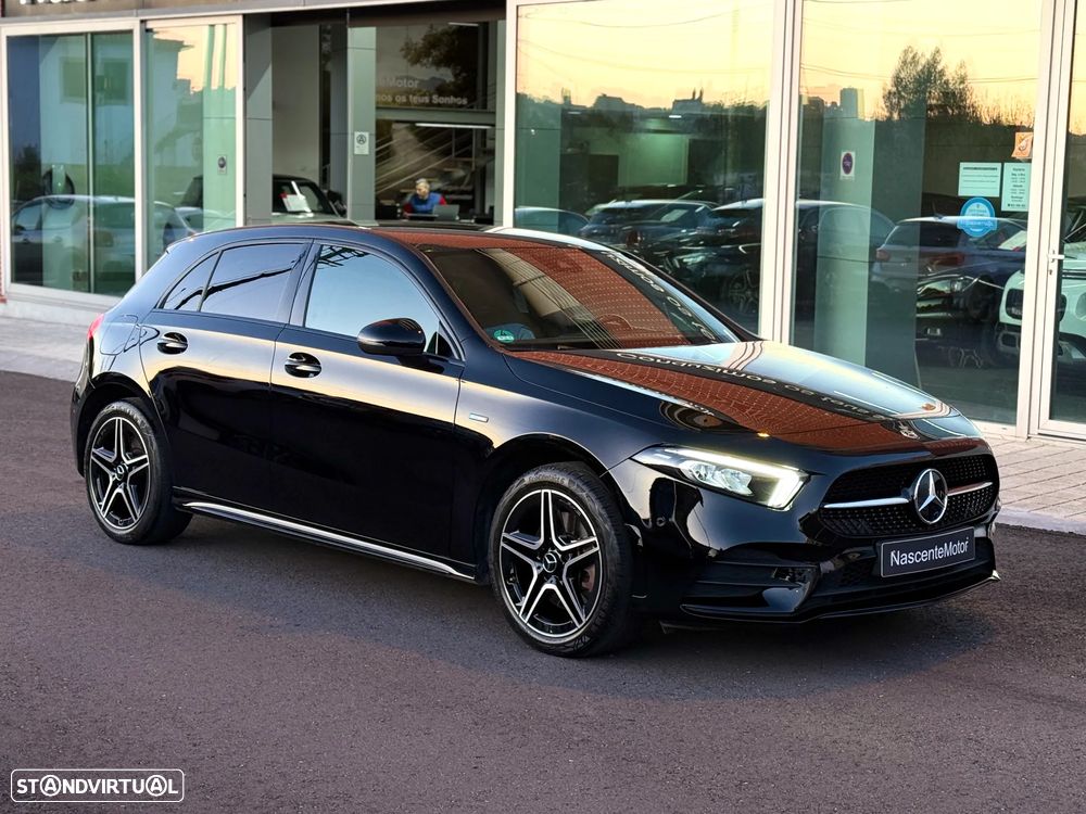 Mercedes-Benz A 250 e AMG Line - 4