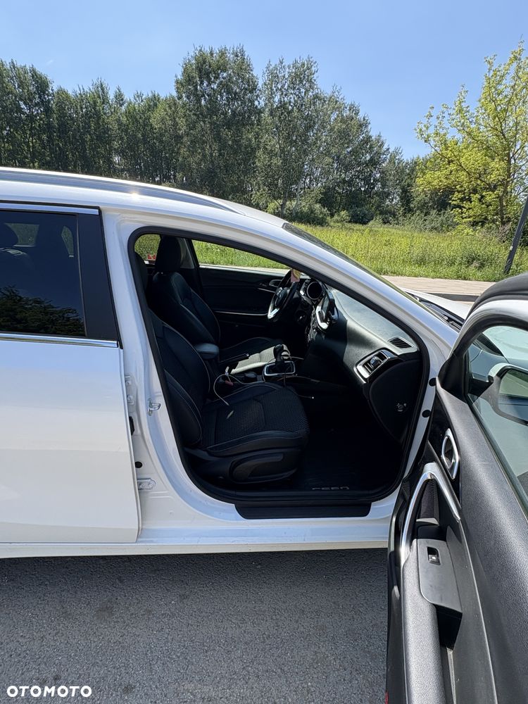 Kia Ceed 1.4 L - 15