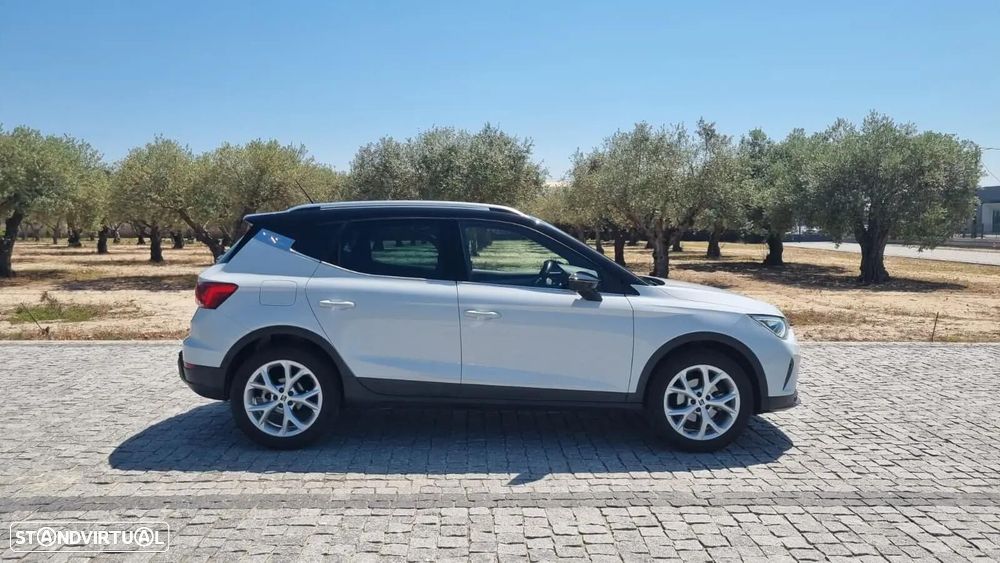 SEAT Arona 1.0 TSI FR - 4