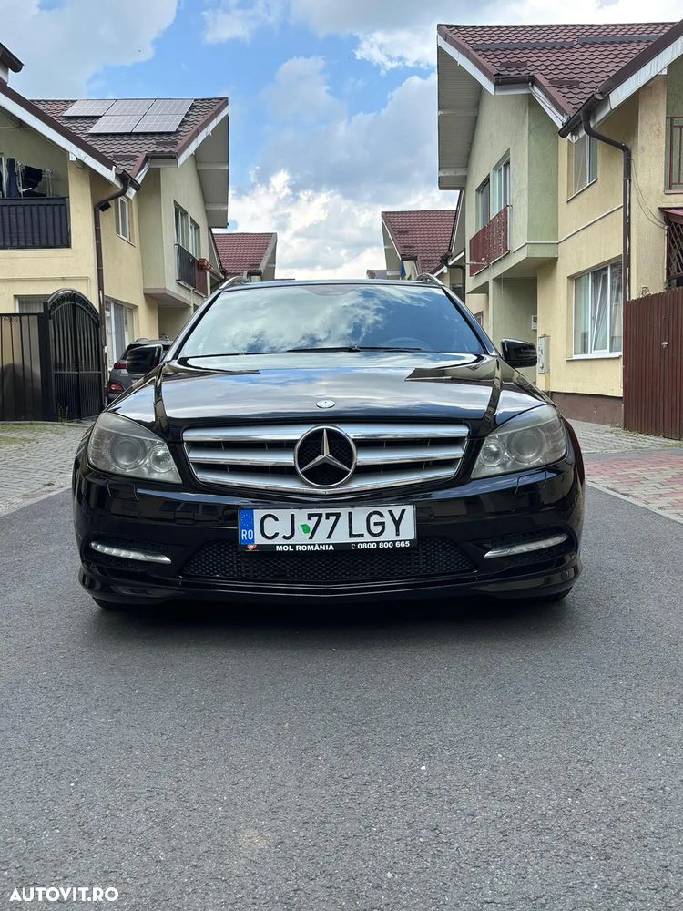 Mercedes-Benz C - 9