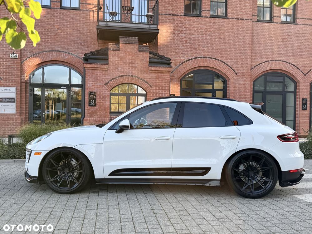Porsche Macan 2017 photo 2