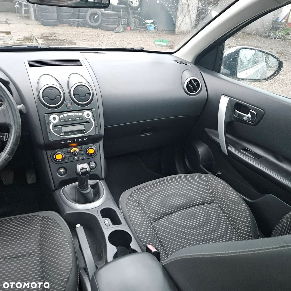 Nissan Qashqai 1.6 visia - 20
