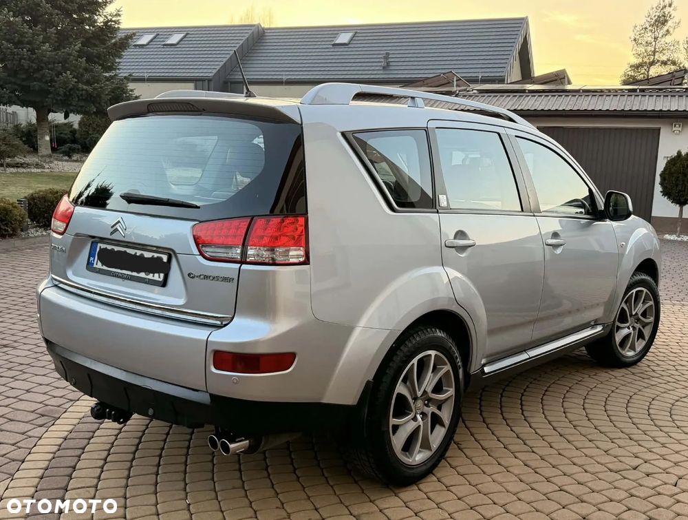 Citroën C-Crosser - 3