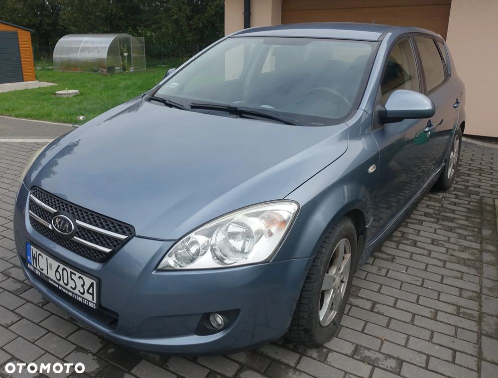 Kia Ceed 1.4 M - 12