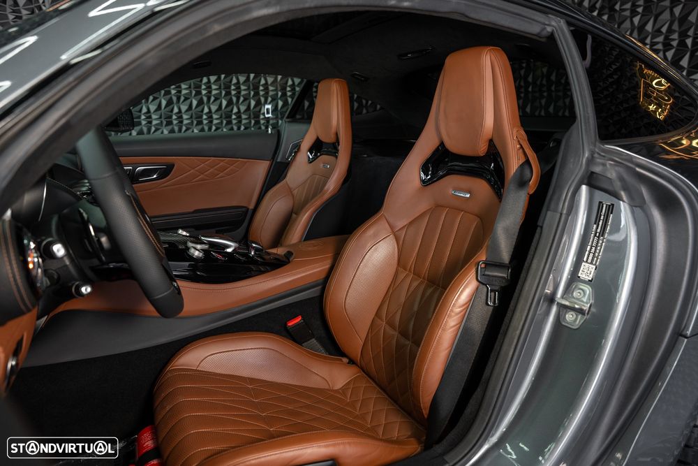 Mercedes-Benz AMG GT - 9