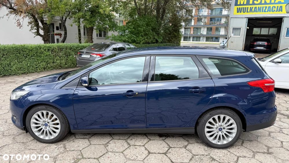 Ford Focus 1.5 TDCi Trend - 4