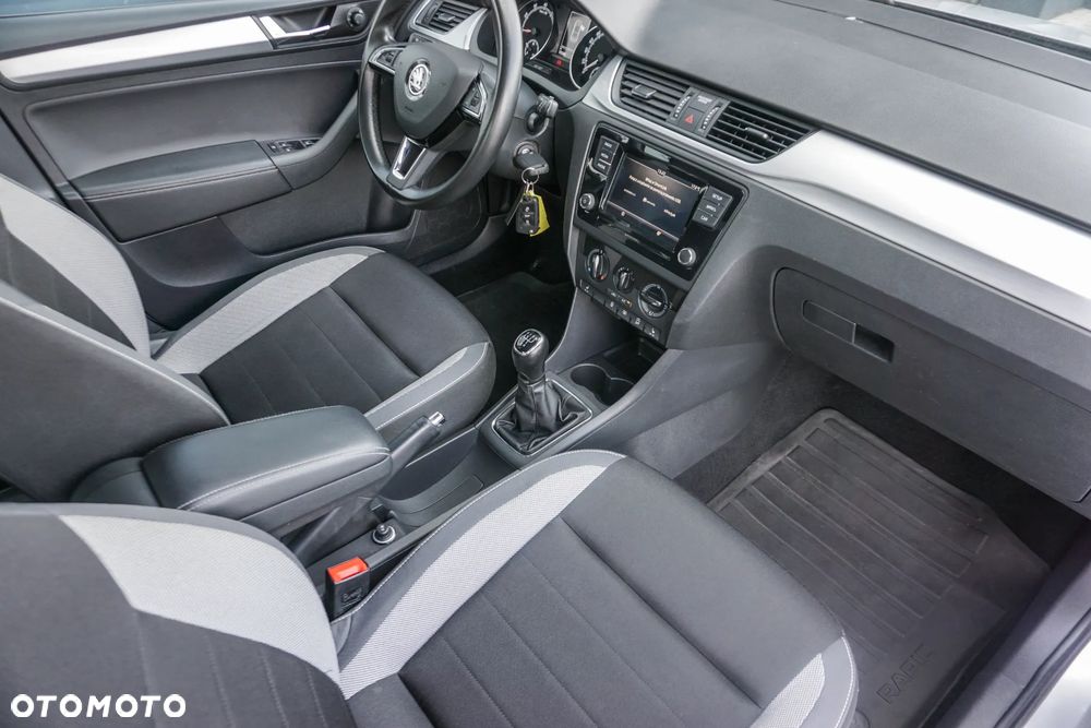 Skoda RAPID 1.0 TSI Ambition - 30