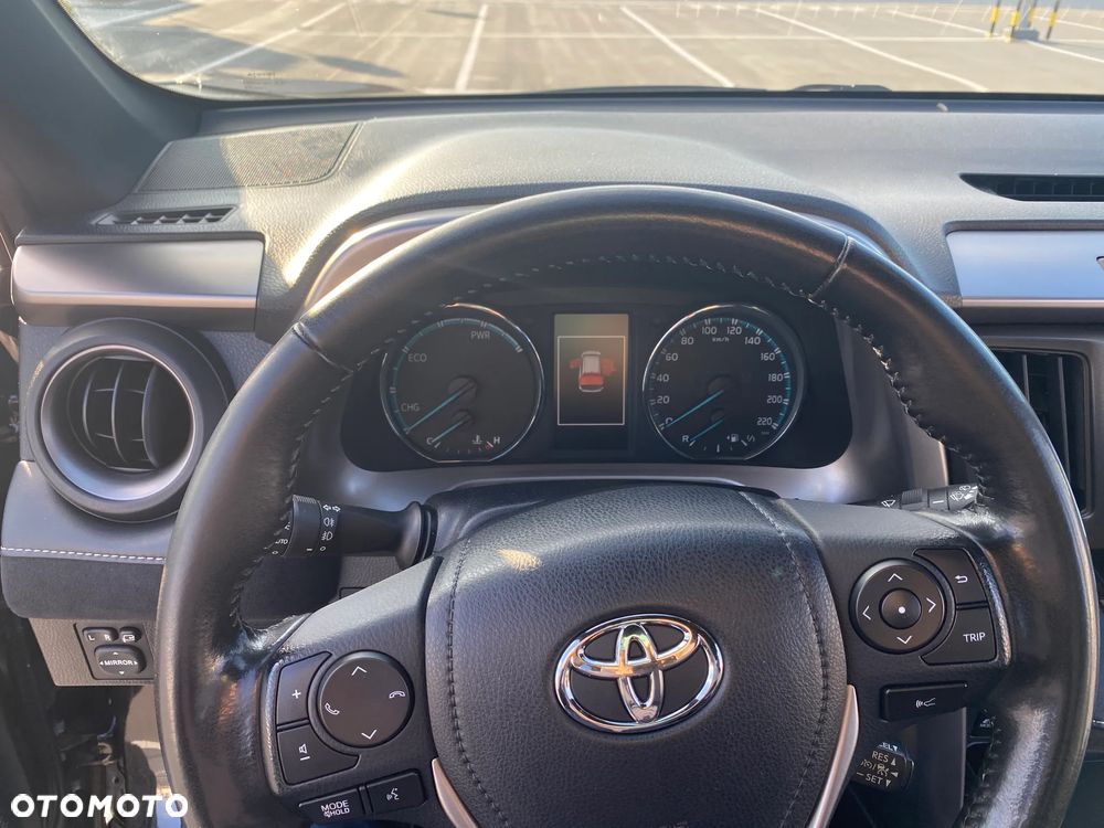 Toyota RAV4 Hybrid Prestige 4x4 - 19