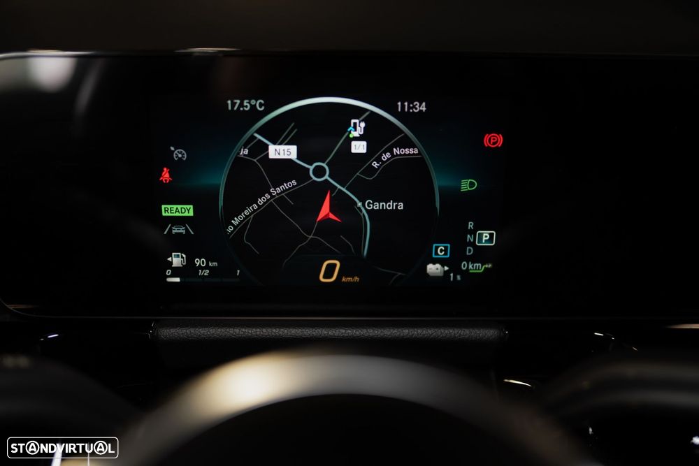 Mercedes-Benz GLA 250 e Progressive - 29