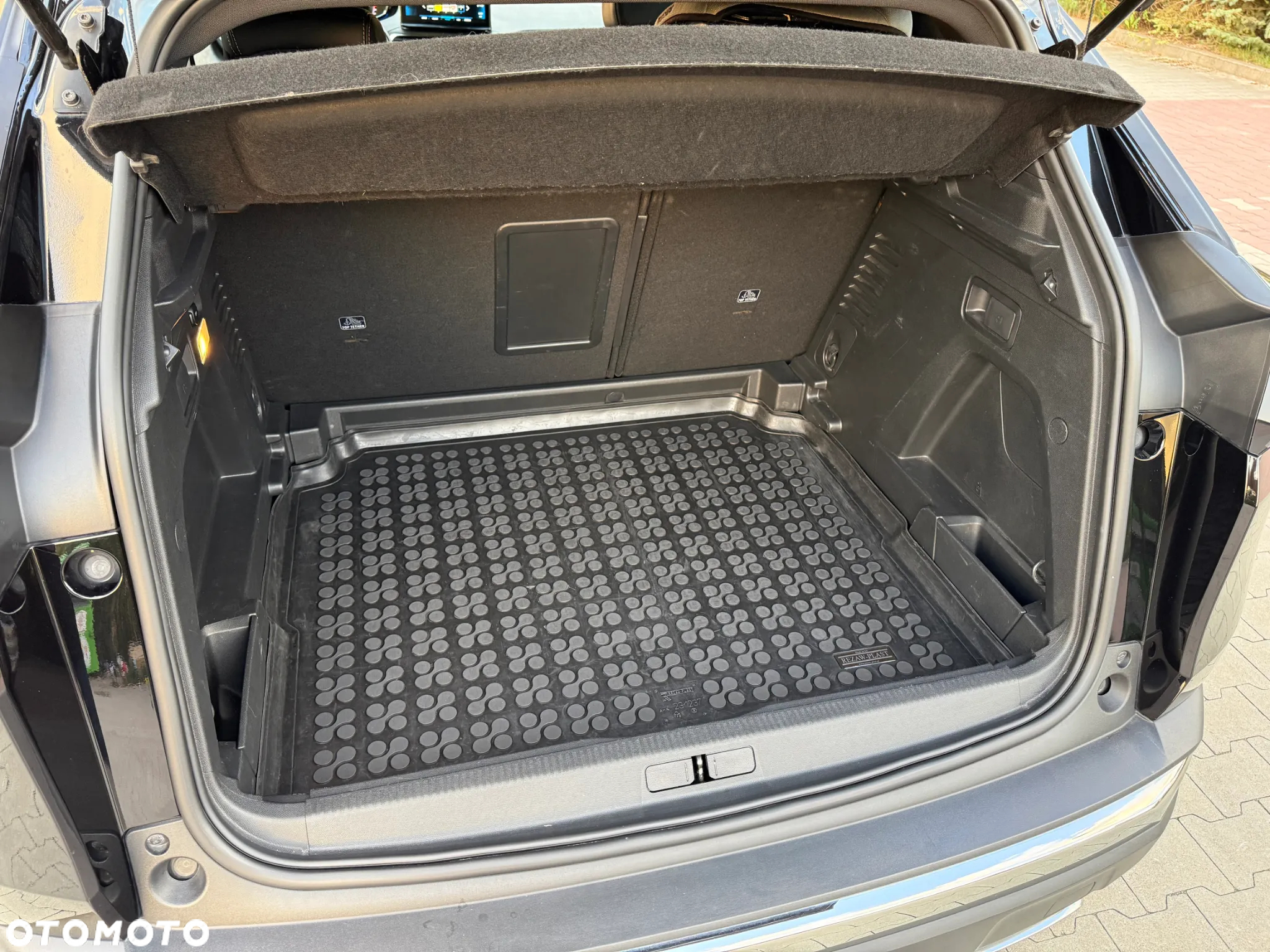 Peugeot 3008 1.5 BlueHDi GT S&S EAT8 - 9