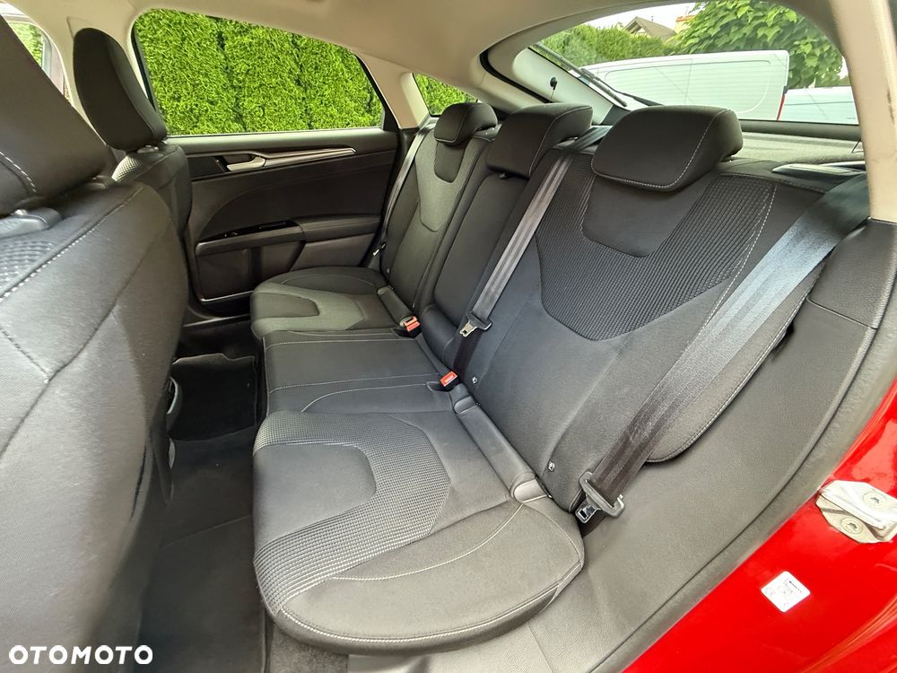 Ford Mondeo 2.0 EcoBlue Titanium - 17