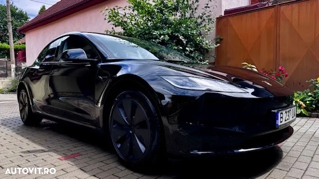 Tesla Model 3 Standard - 2