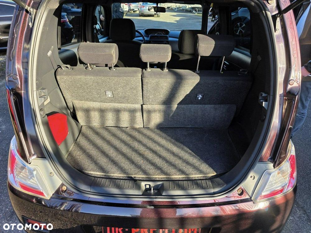 Daihatsu Materia 1.5 black edition - 20