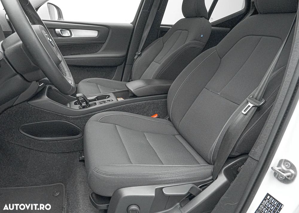 Volvo XC 40 Recharge T4 Twin Engine AT7 Inscription Expression - 15