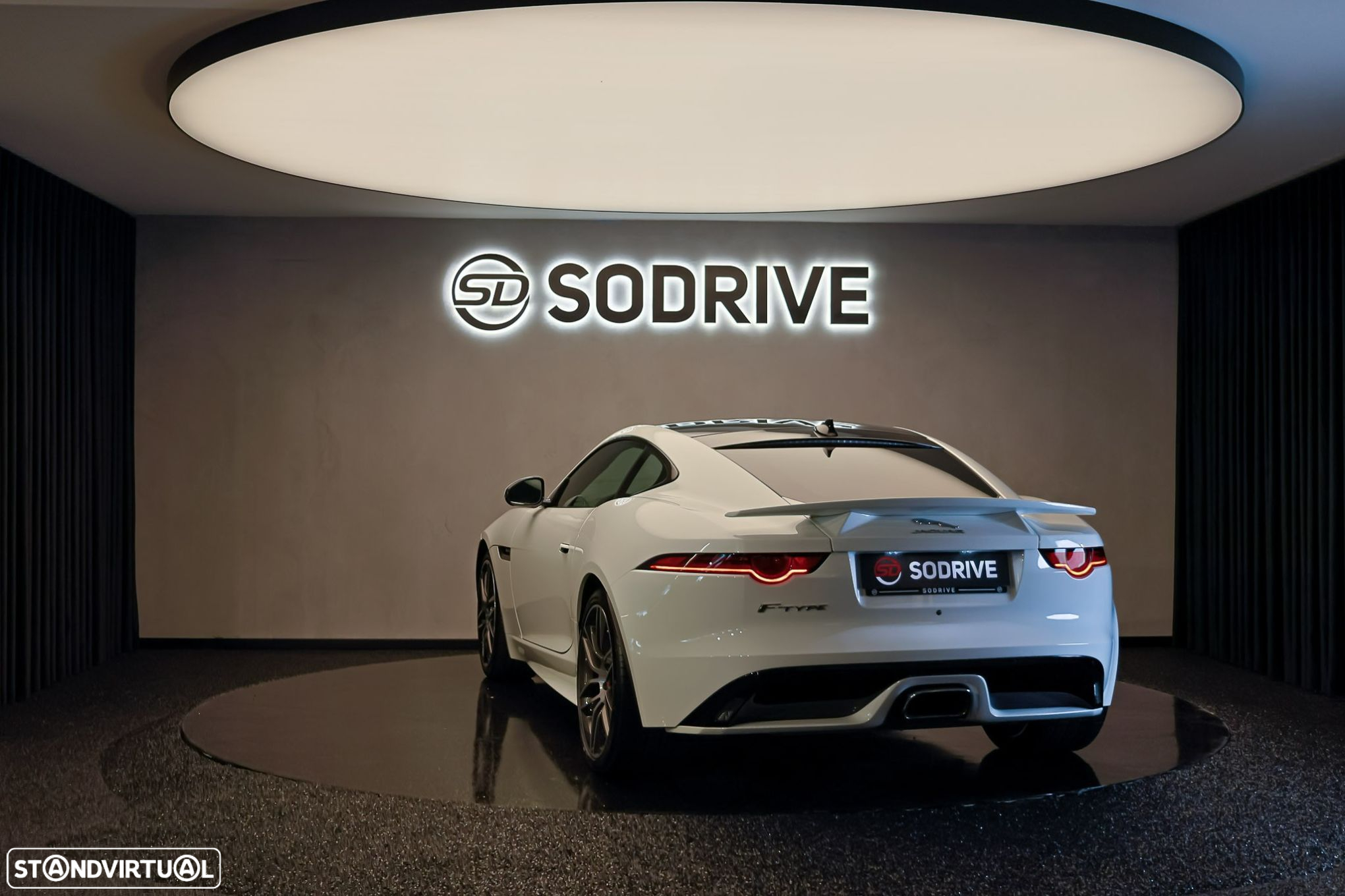 Jaguar F-Type 2.0 i4 R-Dynamic - 6