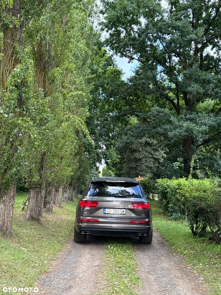 Audi Q7 - 4