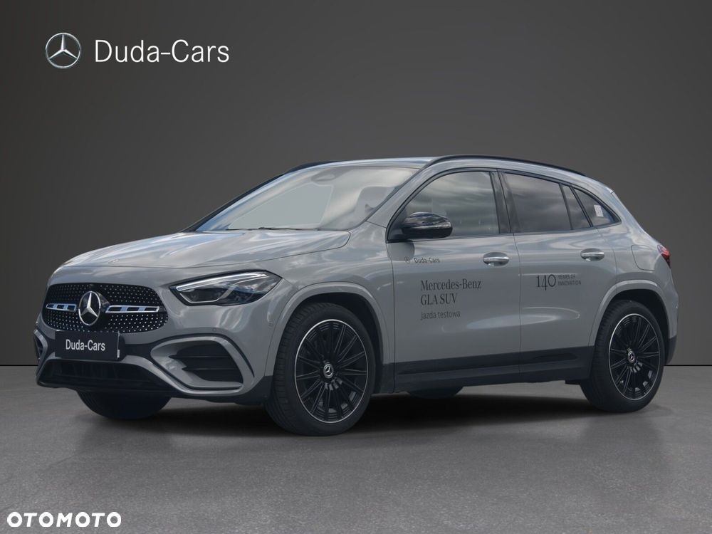 Mercedes-Benz GLA - 2