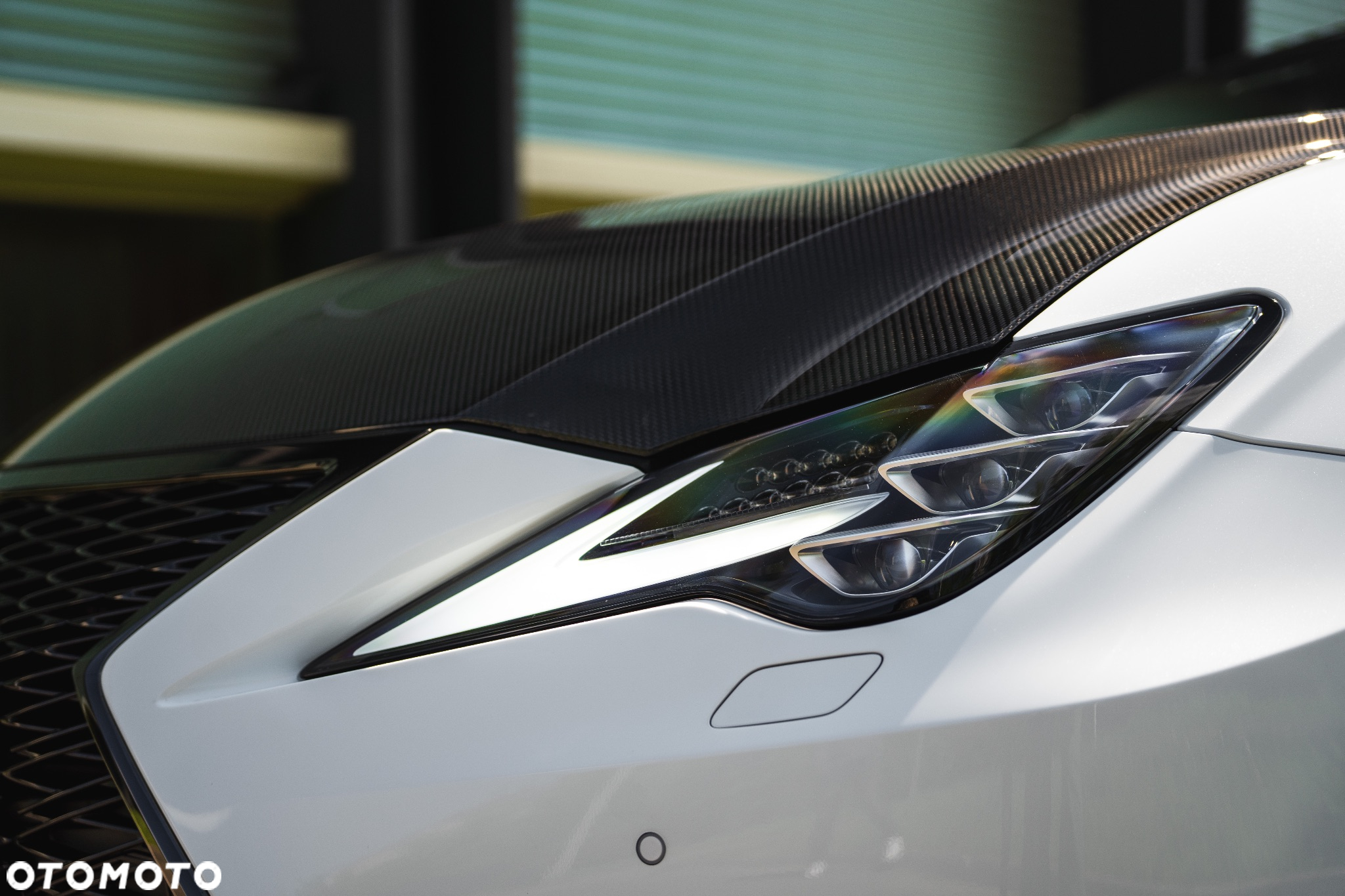 Lexus RC - 12