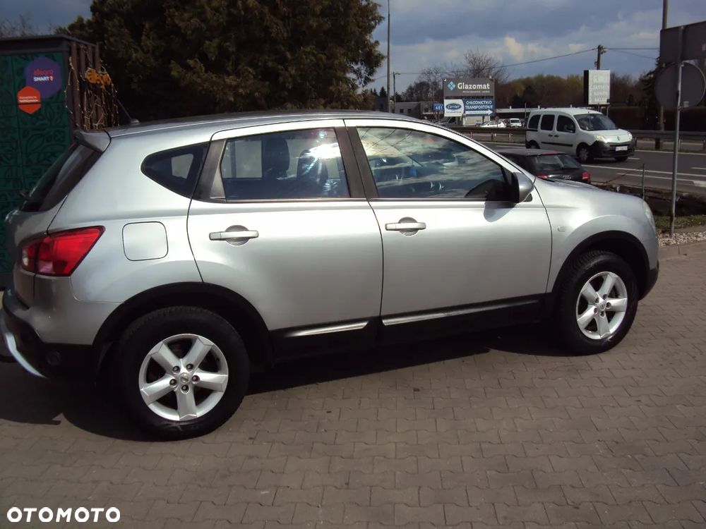 Nissan Qashqai 2.0 4 x 4 visia - 14