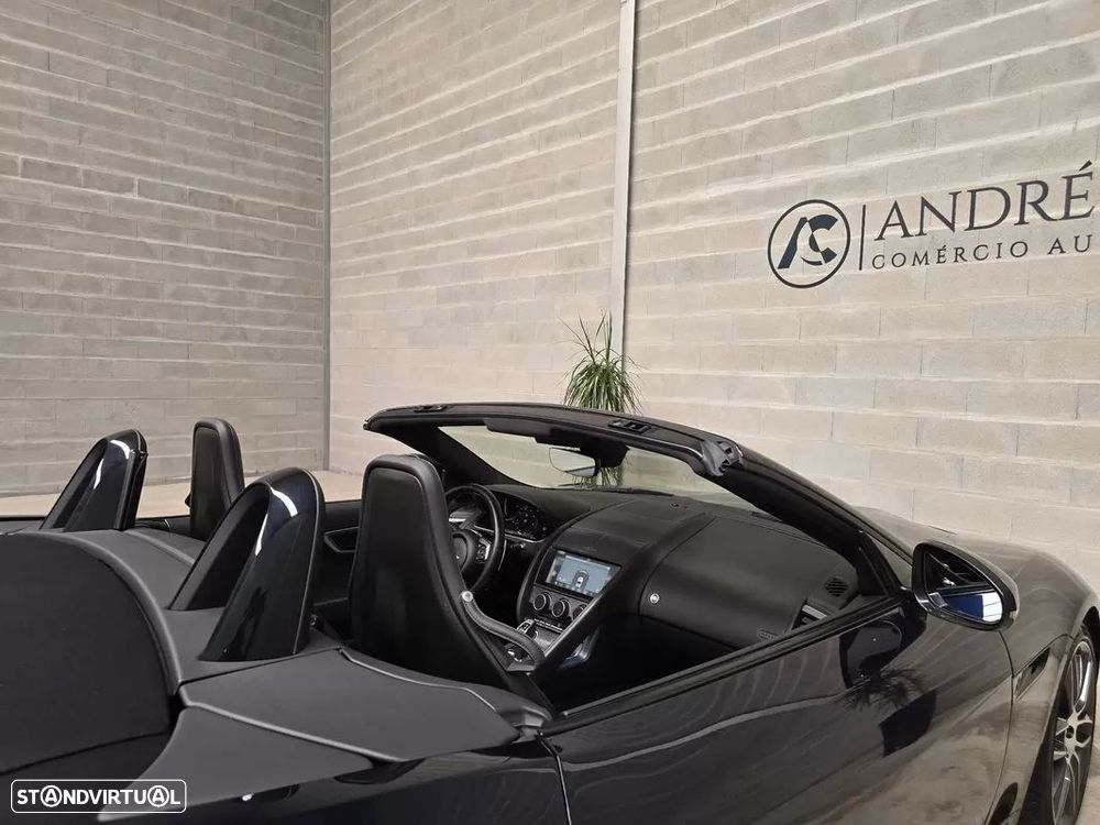 Jaguar F-Type 2.0 i4 R-Dynamic - 11