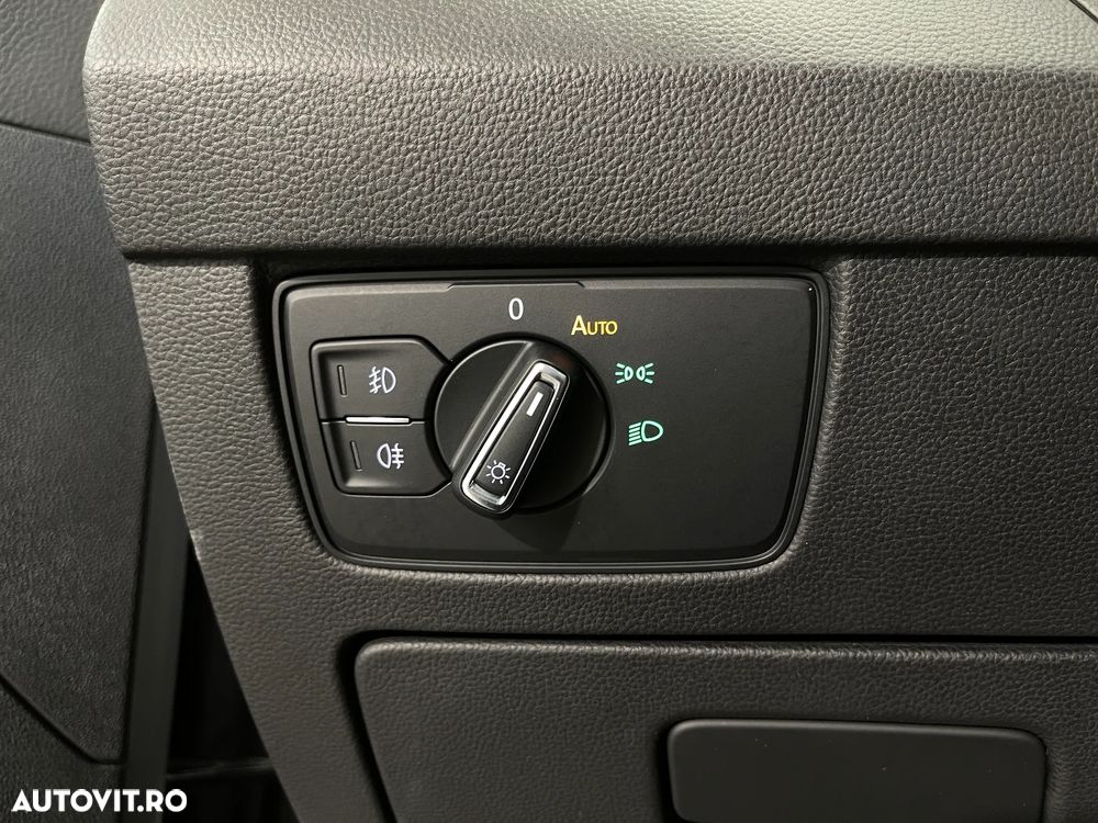 Volkswagen Passat 2.0 TDI DSG Highline - 24