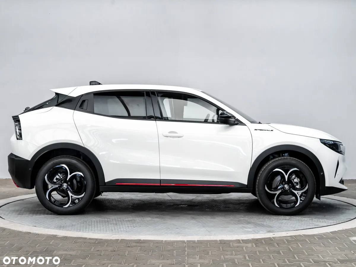 Alfa Romeo Junior 1.2 mHEV Ibrida Speciale eDCT - 7