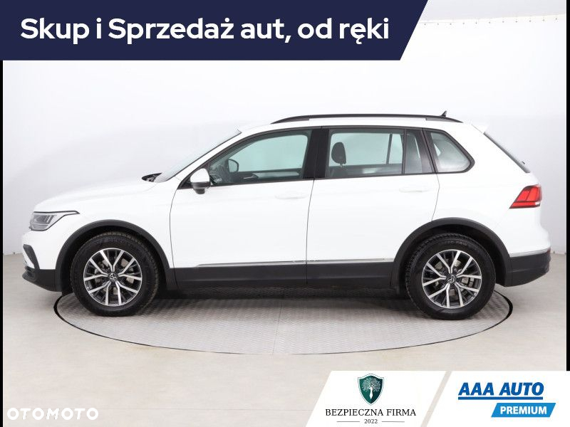 Volkswagen Tiguan - 3