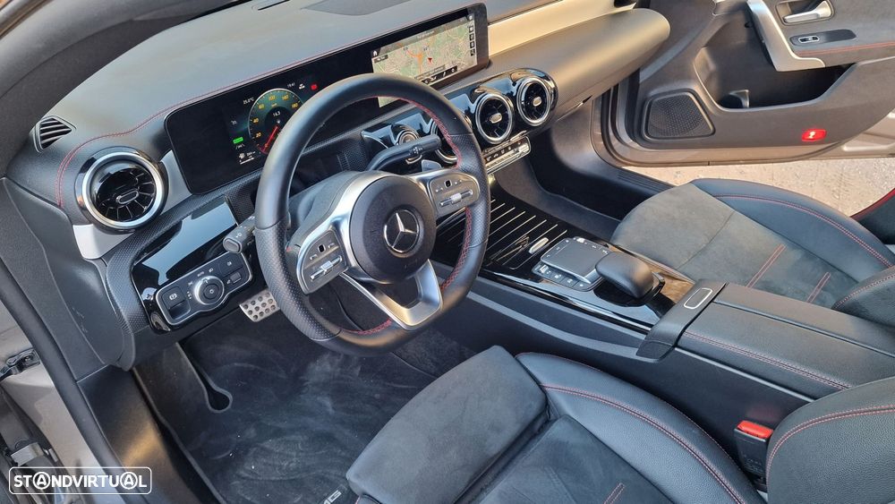 Mercedes-Benz CLA 250 e Shooting Brake AMG Line - 16