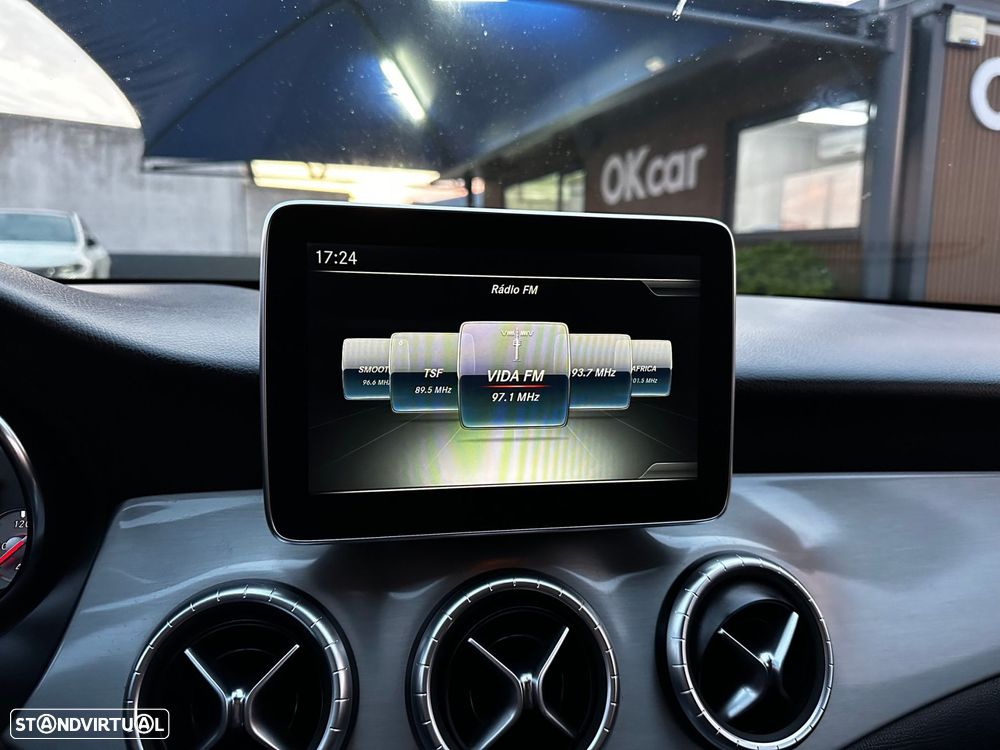 Mercedes-Benz CLA 180 d AMG Line - 24