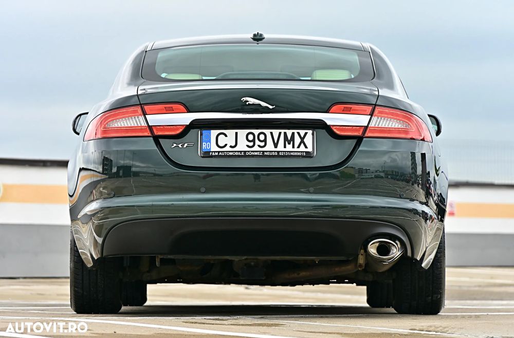 Jaguar XF 2.2 Diesel - 15