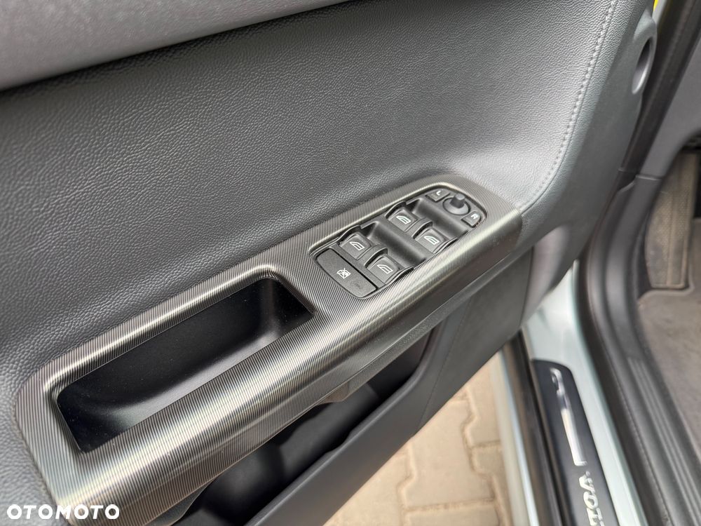 Volvo S40 2.0D R-Design Momentum - 17