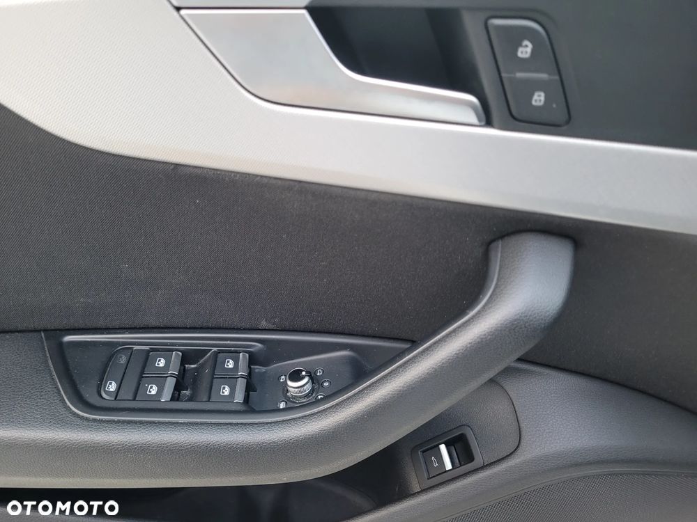 Audi A4 Avant 2.0 TDI S tronic quattro - 16