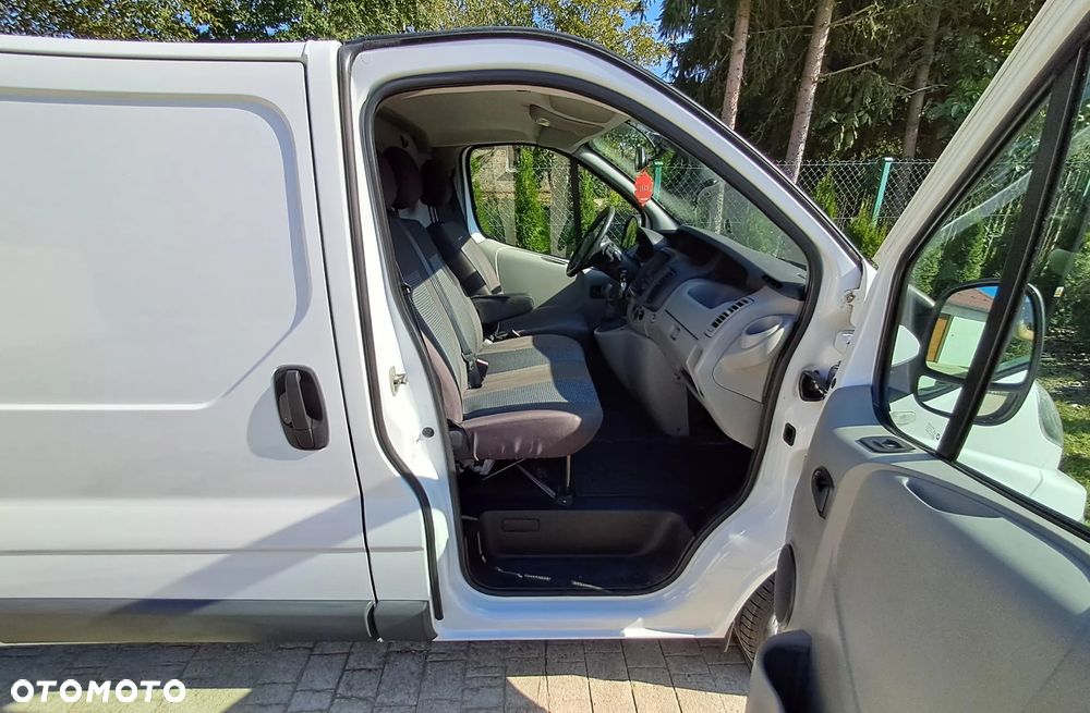 Renault Trafic - 8