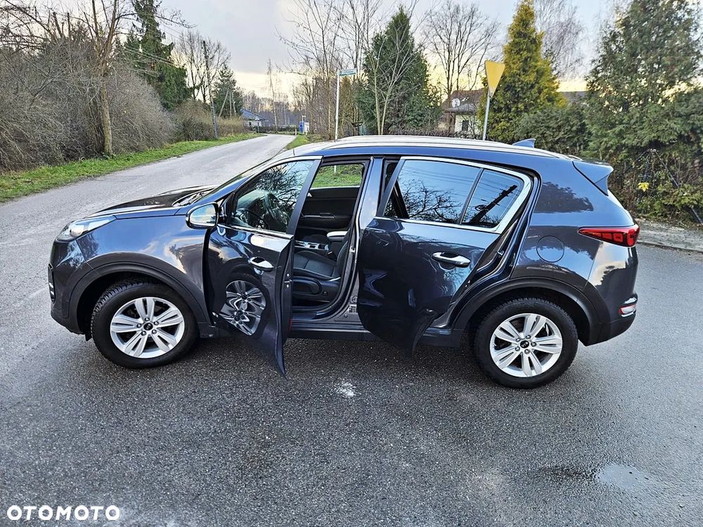 Kia Sportage 2.0 CRDI 4WD Automatik Dream-Team Edition - 19