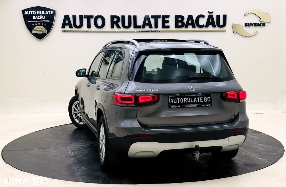 Mercedes-Benz GLB - 7