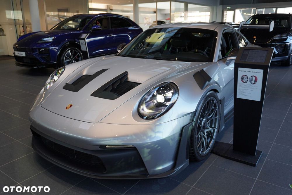 Porsche 911 GT3 RS - 4