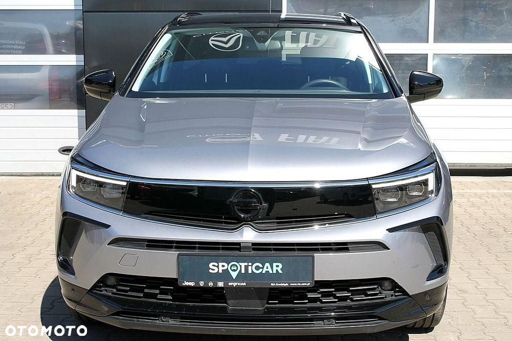 Opel Grandland 1.2 T GS S&S - 12